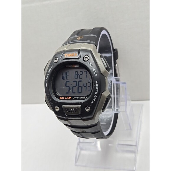 Timex Ironman Classic 30 Lap Watch 41mm Indiglo WR100M New Battery Quartz Mens - Picture 2 of 11
